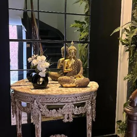 The Jade Elegant With Balcony Спа