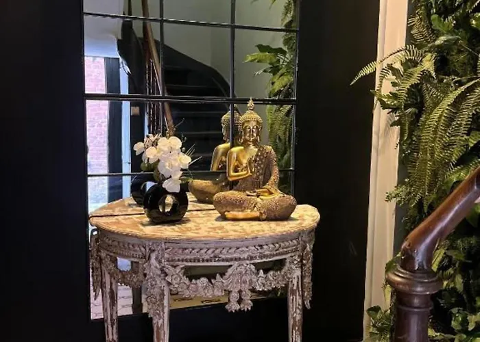 The Jade Elegant With Balcony 스파